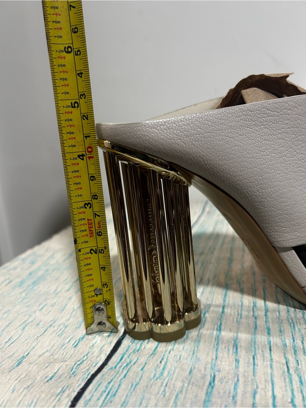 Salvatore Ferragamo Being Abriola Flower Heel Woman Mules Size 8 1/2 C Italy - Picture 11 of 11